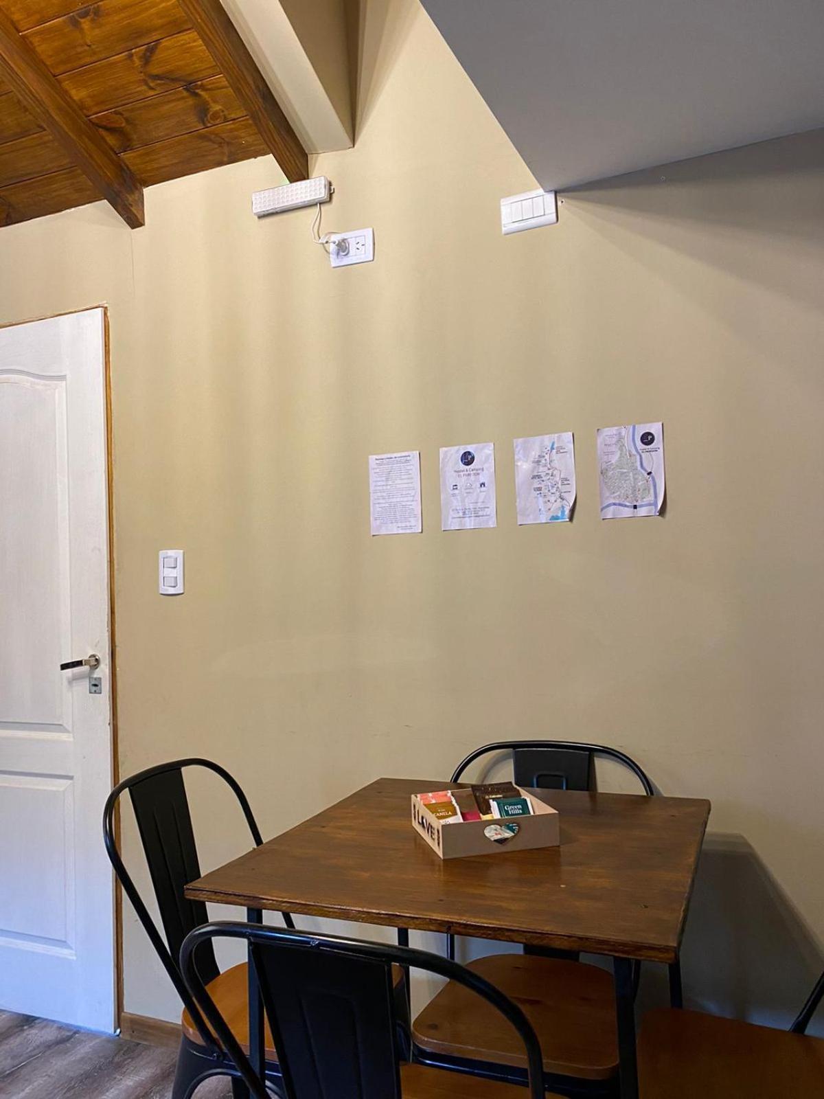 Hostel El Paredon El Chaltén Zewnętrze zdjęcie