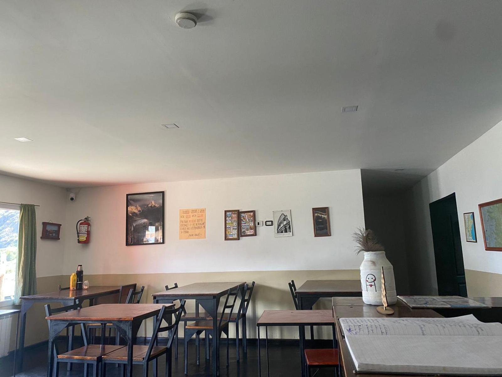 Hostel El Paredon El Chaltén Zewnętrze zdjęcie