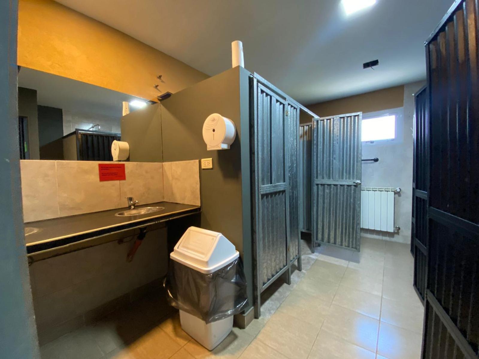Hostel El Paredon El Chaltén Zewnętrze zdjęcie